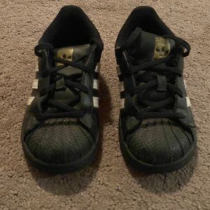 Toddler Adidas Superstar shoes